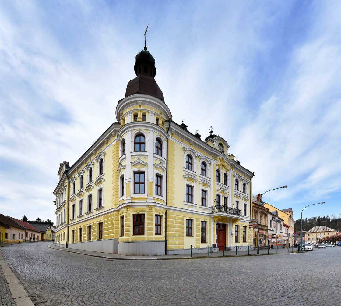 Gymnázium, SOŠ a VOŠ Ledeč nad Sázavou