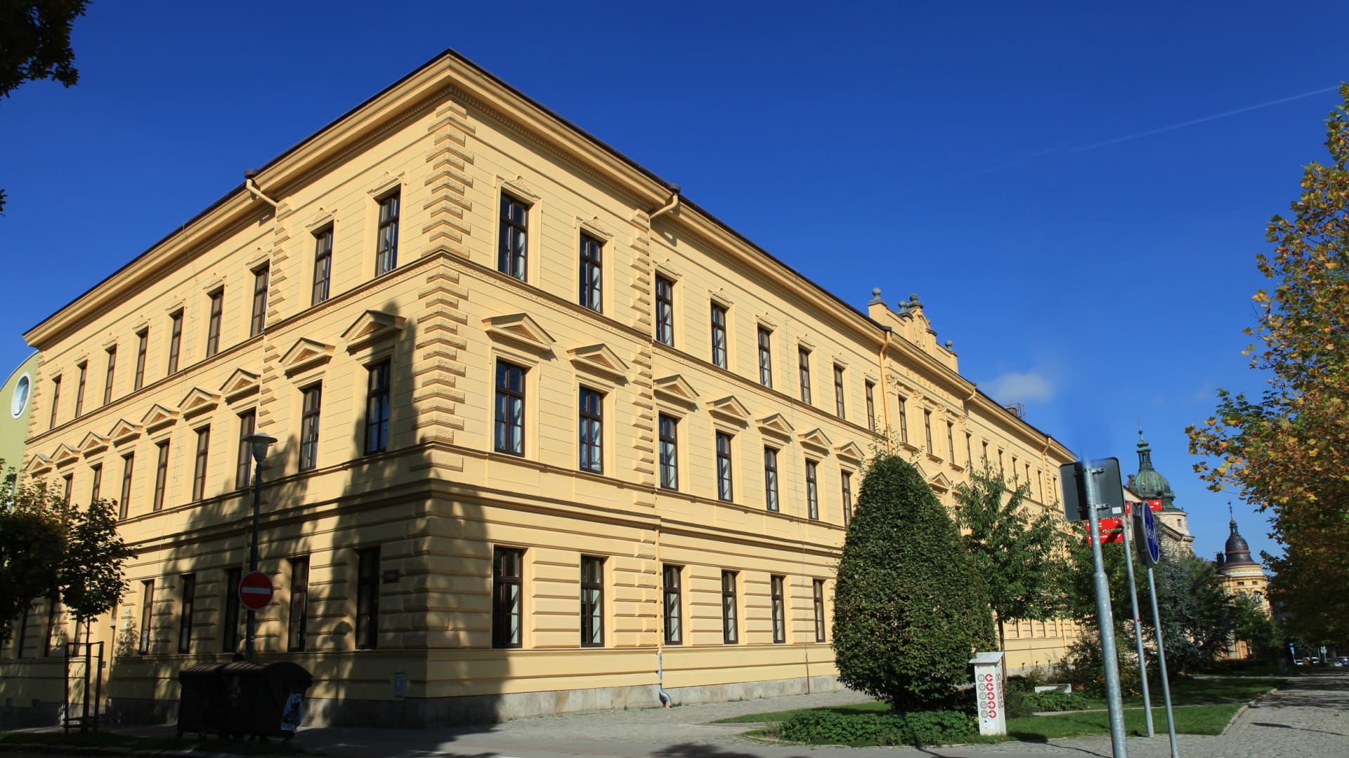 Gymnázium Jihlava